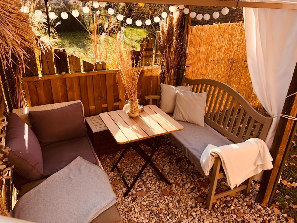 Zirkuswagen Mit Outdoor Whirlpool Und Garten Petershagen-Eggersdorf Exterior foto