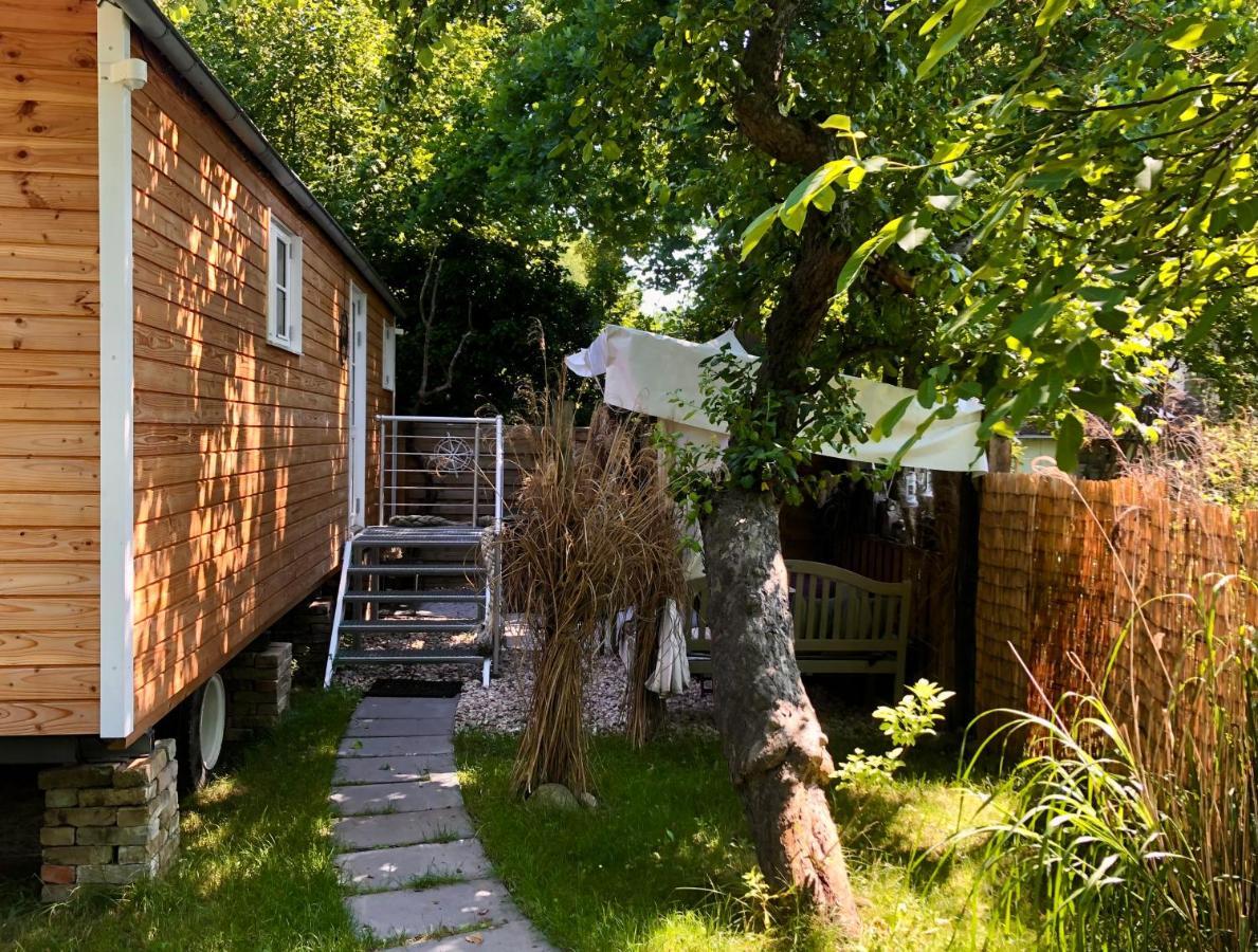 Zirkuswagen Mit Outdoor Whirlpool Und Garten Petershagen-Eggersdorf Exterior foto